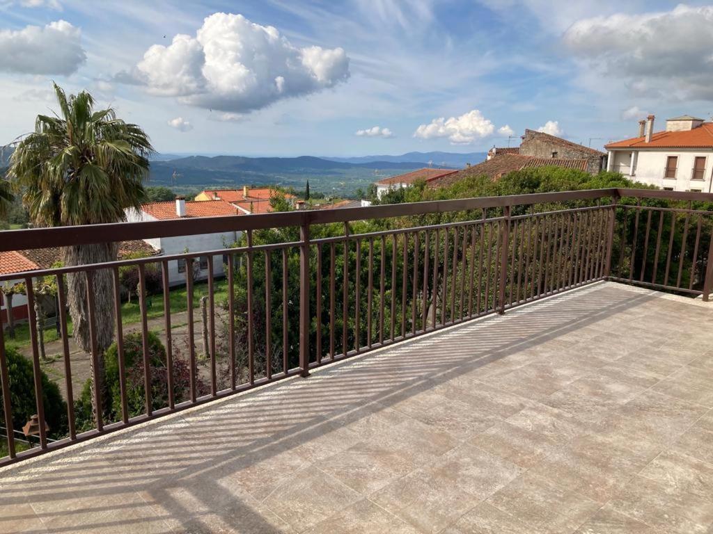 Apartamentos Las Huertas Villamiel 外观 照片