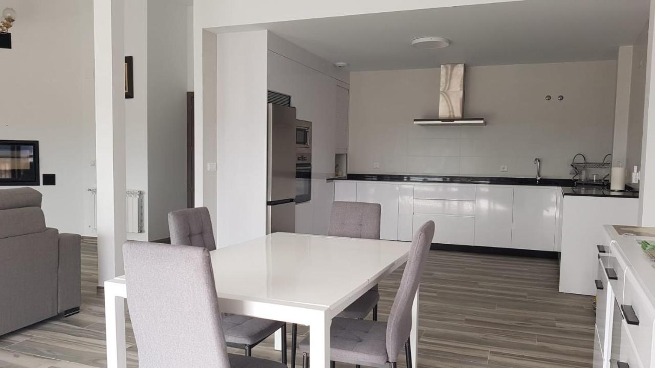 Apartamentos Las Huertas Villamiel 外观 照片